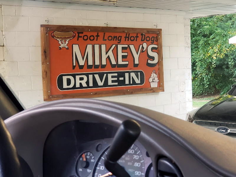 Mikeys Drive-In - Web Listing